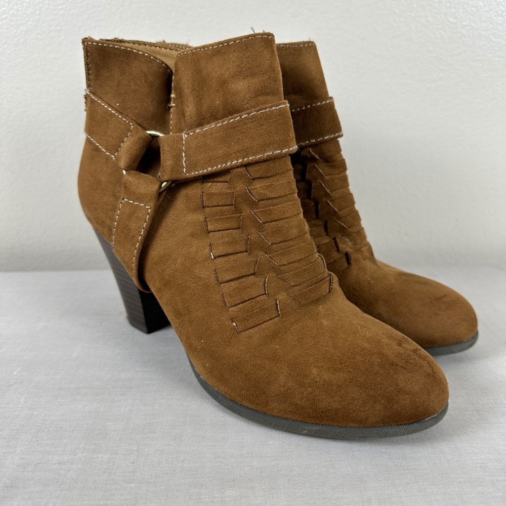 American Eagle Women's 7 Ankle Boots Brown Woven Buckle Block Heel Booties